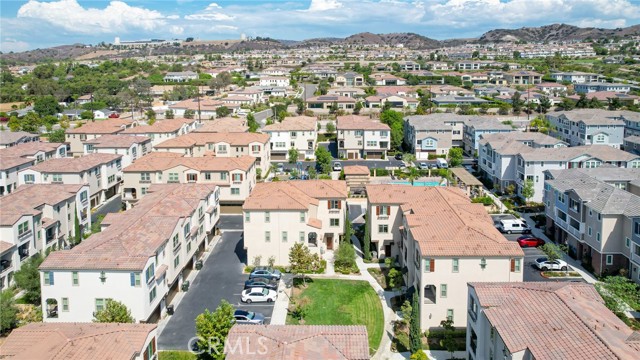 Detail Gallery Image 47 of 54 For 18324 Maidenhair Way, Yorba Linda,  CA 92886 - 2 Beds | 2/1 Baths