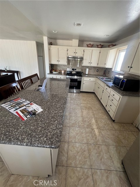 Detail Gallery Image 22 of 22 For 26832 6th St, Highland,  CA 92346 - 4 Beds | 2 Baths