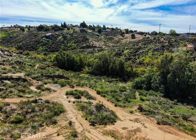 0 Horizon View Drive, Riverside CA: https://media.crmls.org/medias/b89acd7c-f03c-419c-886a-6534e03db816.jpg