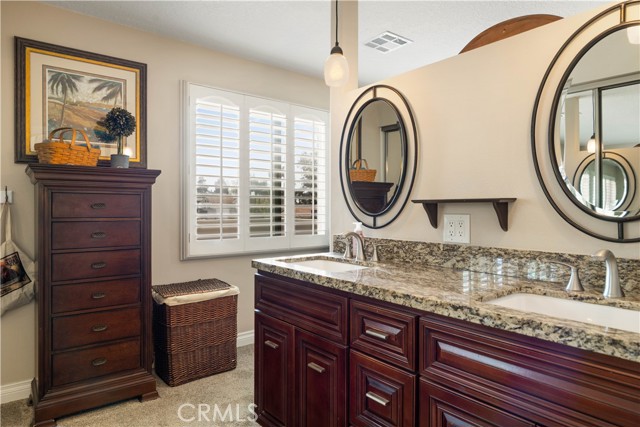 Image 23 of 42 For 16541 Charleyville