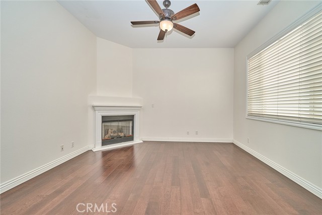 Detail Gallery Image 8 of 29 For 10773 Chestnut, Los Alamitos,  CA 90720 - 3 Beds | 2/1 Baths