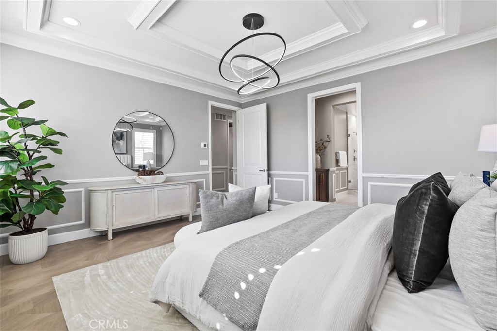 MLS #OC25257950 image #24