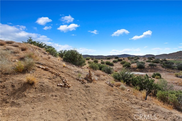 Detail Gallery Image 30 of 37 For 3208 Ox Yoke, Pioneertown,  CA 92268 - 2 Beds | 2 Baths