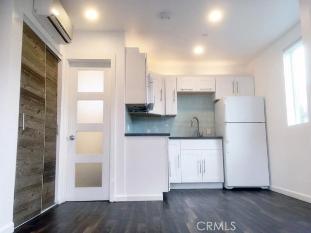 Front Image Thumbnail for CRSR25265624