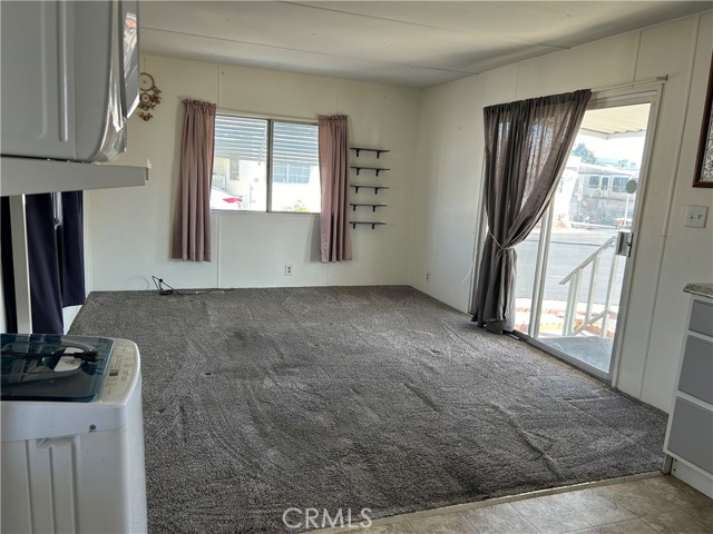 Detail Gallery Image 3 of 11 For 43601 Florida Ave #44,  Hemet,  CA 92544 - 1 Beds | 1 Baths