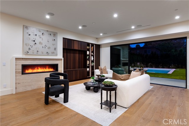 Detail Gallery Image 7 of 49 For 4018 Coldwater Canyon Ave, Studio City,  CA 91604 - 6 Beds | 6/1 Baths