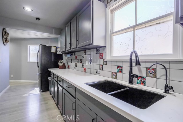 Detail Gallery Image 17 of 43 For 1223 W 27th, San Bernardino,  CA 92405 - 3 Beds | 1 Baths