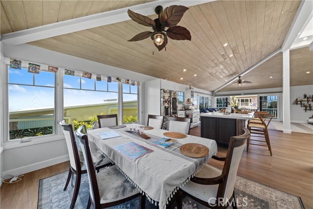 Detail Gallery Image 25 of 70 For 1044 Noria St, Laguna Beach,  CA 92651 - 4 Beds | 3/1 Baths