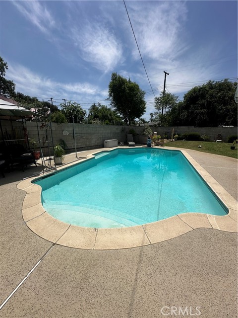 Detail Gallery Image 15 of 18 For 24 S Ash St, Redlands,  CA 92373 - 4 Beds | 2 Baths