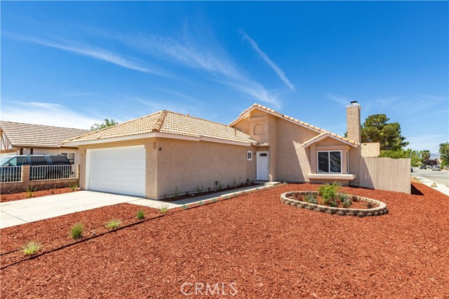Detail Gallery Image 1 of 10 For 36937 Charter Ct, Palmdale,  CA 93552 - 3 Beds | 2 Baths