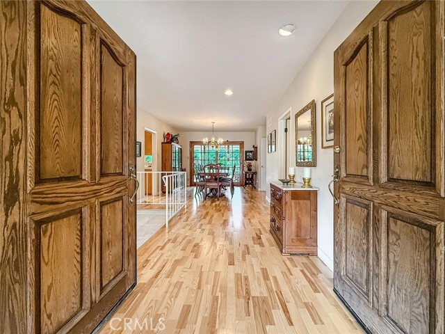 17508 Marilla Street photo 5