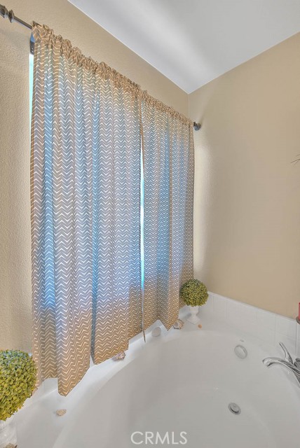 Detail Gallery Image 42 of 58 For 16278 Pablo Creek Ln, Fontana,  CA 92336 - 3 Beds | 2/1 Baths