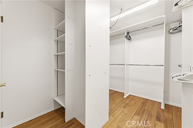 Detail Gallery Image 31 of 36 For 20305 Aetna, Woodland Hills,  CA 91367 - 3 Beds | 2 Baths