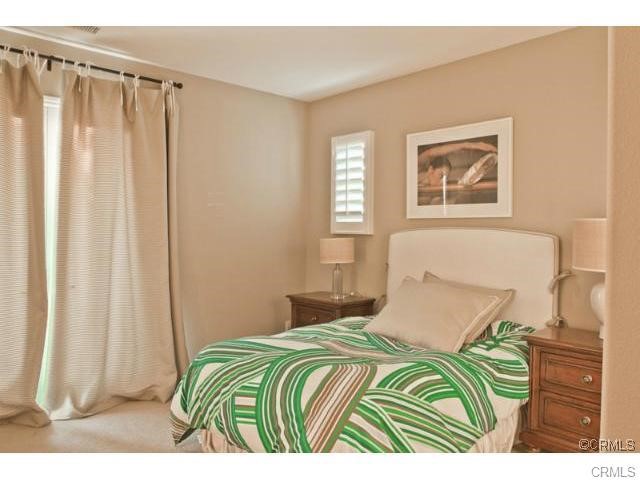 Detail Gallery Image 9 of 16 For 34 Great Lawn, Irvine,  CA 92620 - 4 Beds | 4 Baths