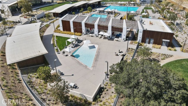 Detail Gallery Image 52 of 56 For 27503 Golden Currant, Valencia,  CA 91381 - 5 Beds | 4/1 Baths