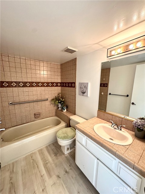 Detail Gallery Image 21 of 29 For 45 Alice St #F,  Arcadia,  CA 91006 - 2 Beds | 2/1 Baths