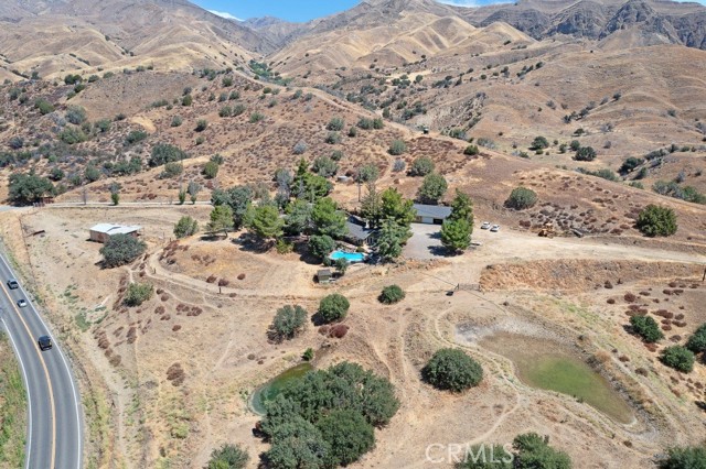 Detail Gallery Image 12 of 71 For 39330 W Hwy 198, Coalinga,  CA 93210 - 4 Beds | 3 Baths