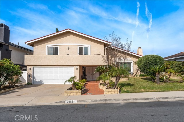 Detail Gallery Image 3 of 45 For 24621 Artemia, Mission Viejo,  CA 92691 - 4 Beds | 3 Baths