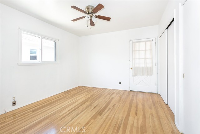 10436 Columbus Avenue photo 30