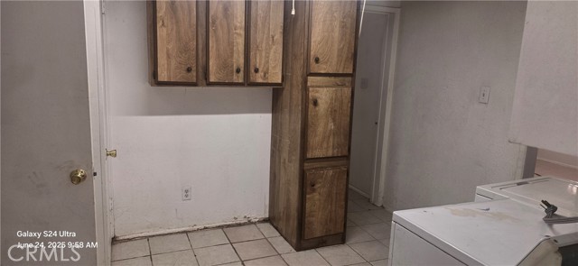 351 Neimeyer Place, Yucca Valley CA: https://media.crmls.org/medias/b8acc02d-68f3-4dd3-914f-a2331fbc1131.jpg