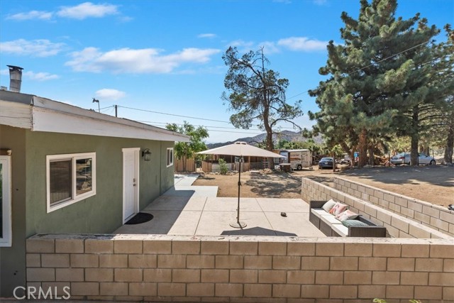 1946 Desert Front Road, Wrightwood CA: https://media.crmls.org/medias/b8ad4840-8432-464e-875d-d8721c4e8520.jpg