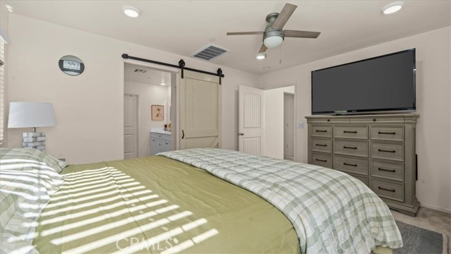 Detail Gallery Image 14 of 40 For 17114 Gray Pine Pl, San Bernardino,  CA 92407 - 3 Beds | 2/1 Baths