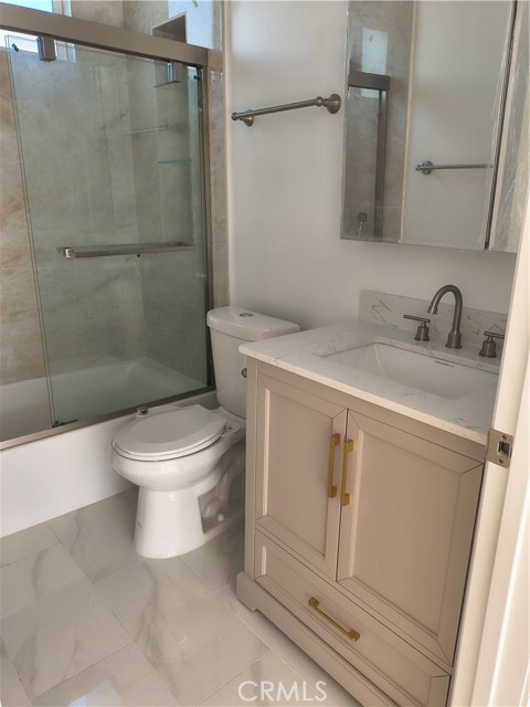 Detail Gallery Image 5 of 32 For 4151 W 172nd, Torrance,  CA 90504 - 2 Beds | 1 Baths