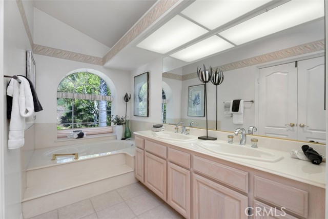 29211 Alfieri Street, Laguna Niguel CA: https://media.crmls.org/medias/b8ae4335-5df1-4f07-b4e1-9e1ecea32ea7.jpg