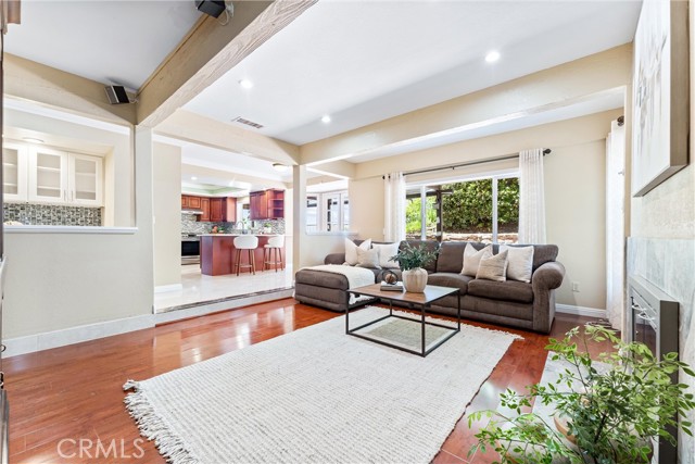 2223 E Vista Mesa Way, Orange CA: https://media.crmls.org/medias/b8ae714e-8aa3-4649-a28d-891690449684.jpg