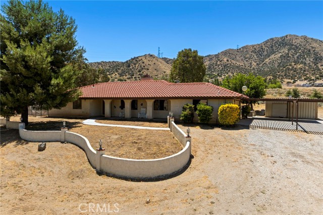 902 Searchlight Ranch RD