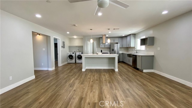 Detail Gallery Image 10 of 21 For 245 Robinson St #2,  Los Angeles,  CA 90026 - 3 Beds | 3 Baths