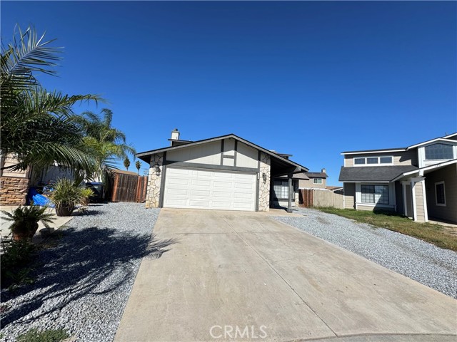 Detail Gallery Image 3 of 14 For 1748 Starboard, Perris,  CA 92571 - 3 Beds | 2/1 Baths