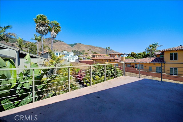 Detail Gallery Image 16 of 40 For 2091 Shoreline Dr, Pismo Beach,  CA 93449 - 3 Beds | 2/1 Baths