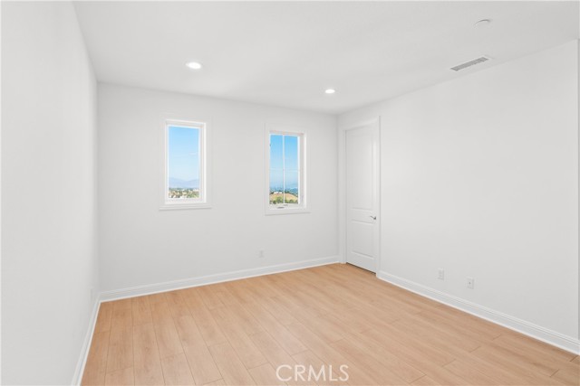 Detail Gallery Image 21 of 49 For 20120 W Marlow Ln, Porter Ranch,  CA 91326 - 5 Beds | 5/1 Baths