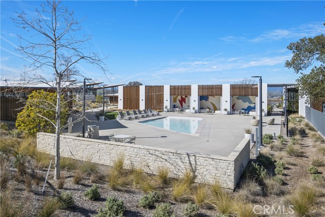 27774 Marquee Drive, Valencia CA: https://media.crmls.org/medias/b8b203cc-8d39-4d3d-81d9-ec136f046410.jpg