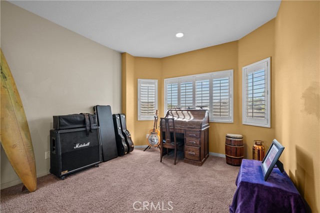 15355 Michael Crest Drive, Canyon Country CA: https://media.crmls.org/medias/b8b24c4e-49eb-41f9-840b-e04456a41ea2.jpg
