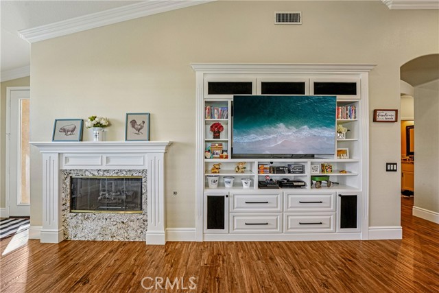 Detail Gallery Image 15 of 57 For 3931 Ashwood Circle, Corona,  CA 92881 - 4 Beds | 3/1 Baths