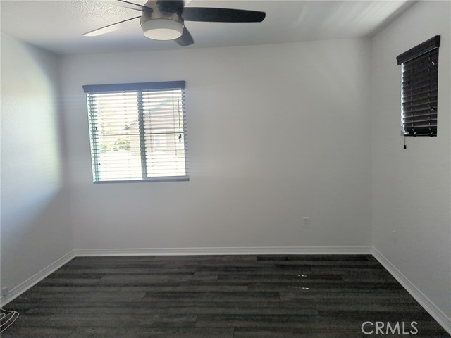 26539 Vineland Circle, Moreno Valley CA: https://media.crmls.org/medias/b8b29f8f-b8ba-43ae-a4ea-9b49df54eedb.jpg