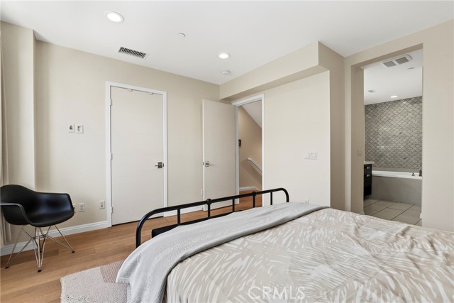 MLS #SB25239368 image #19