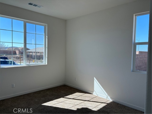 Detail Gallery Image 15 of 21 For 4181 Daisy Ln, Banning,  CA 92220 - 3 Beds | 2/1 Baths