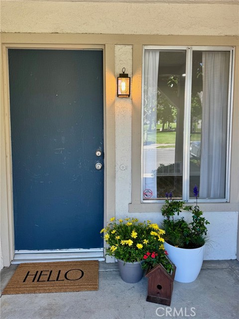 40 Windjammer, Irvine CA: https://media.crmls.org/medias/b8b46656-2c6f-4fb9-8ed6-0275d942527f.jpg