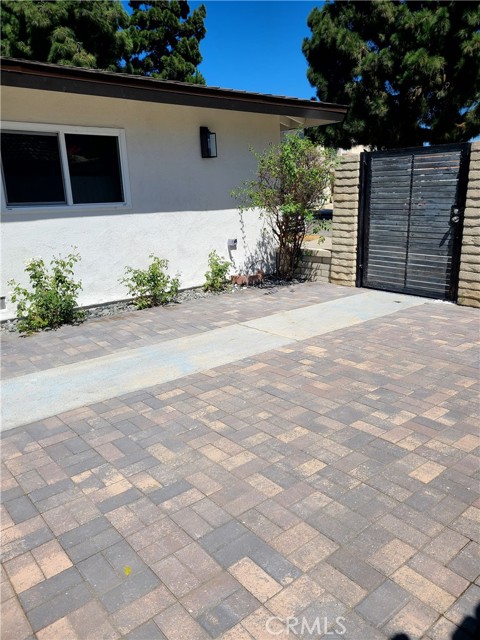 Detail Gallery Image 26 of 29 For 830 Ponderosa St, Orange,  CA 92866 - 2 Beds | 2 Baths