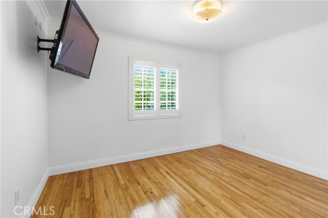 Detail Gallery Image 7 of 16 For 11131 Dempsey, Granada Hills,  CA 91344 - 4 Beds | 2 Baths