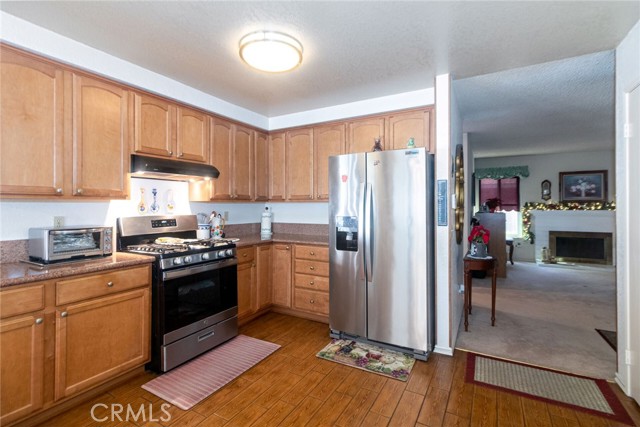 Detail Gallery Image 7 of 25 For 2074 Valleywood St, Colton,  CA 92324 - 3 Beds | 2 Baths