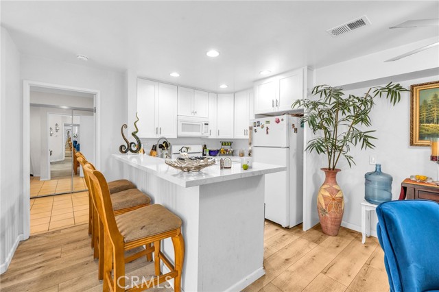 Detail Gallery Image 7 of 19 For 18756 Mandan St #1507,  Canyon Country,  CA 91351 - 1 Beds | 1 Baths
