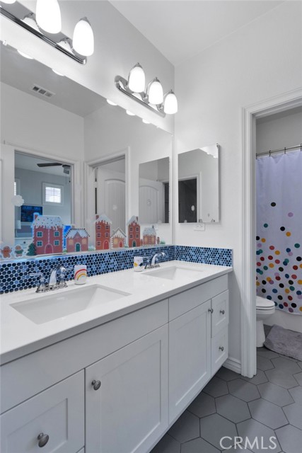 Detail Gallery Image 19 of 53 For 12672 Wycliff, Victorville,  CA 92392 - 4 Beds | 3 Baths