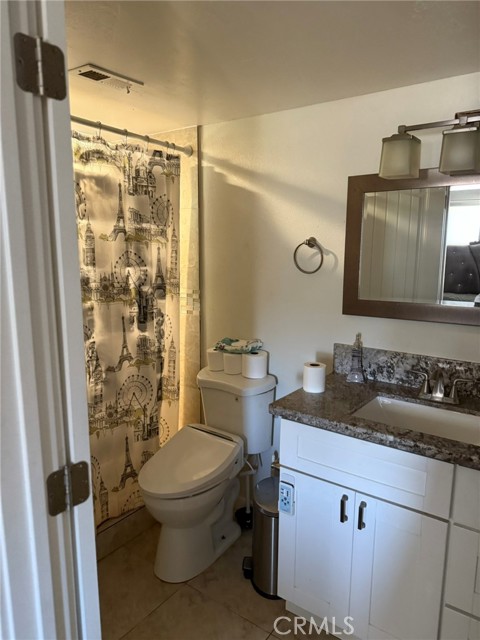 Detail Gallery Image 6 of 27 For 8904 Nelson Way, Escondido,  CA 92026 - 4 Beds | 4/1 Baths