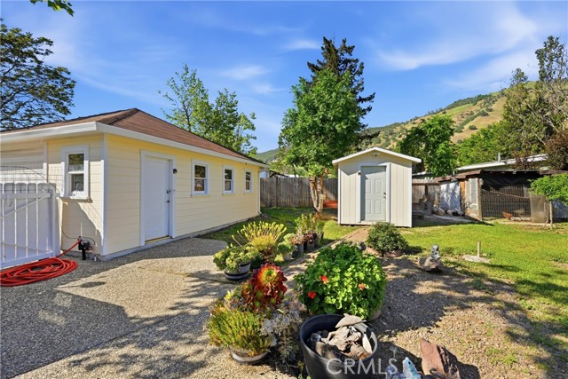 Detail Gallery Image 24 of 27 For 3440 Beach, Nice,  CA 95464 - 2 Beds | 1 Baths