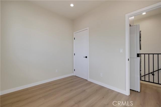 Detail Gallery Image 58 of 73 For 4026 Garden Ave, Los Angeles,  CA 90039 - 5 Beds | 4/2 Baths