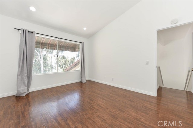 Detail Gallery Image 23 of 34 For 143 Stanford Ct #36,  Irvine,  CA 92612 - 2 Beds | 2/1 Baths
